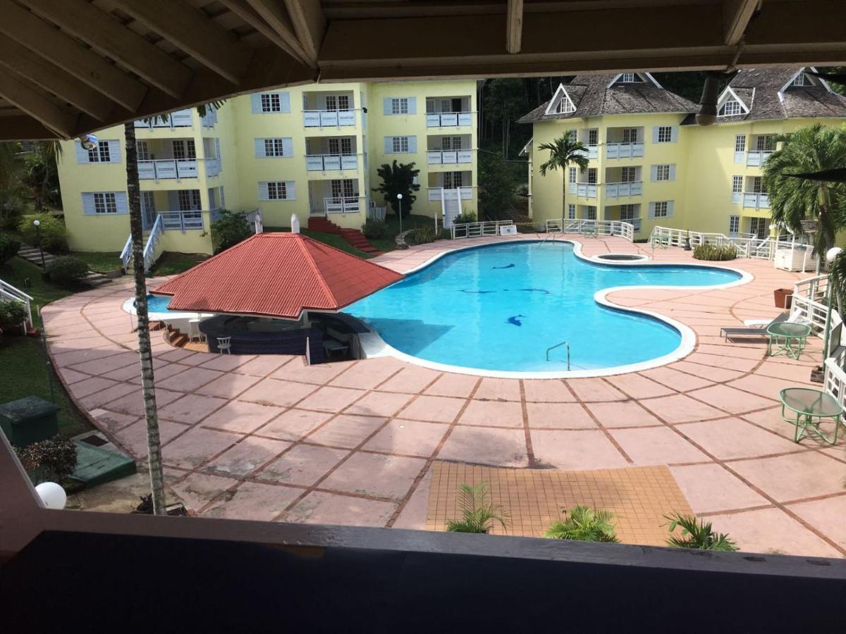 Mystic Ridge Apt 2 Plus 6 オーチョ・リオス エクステリア 写真